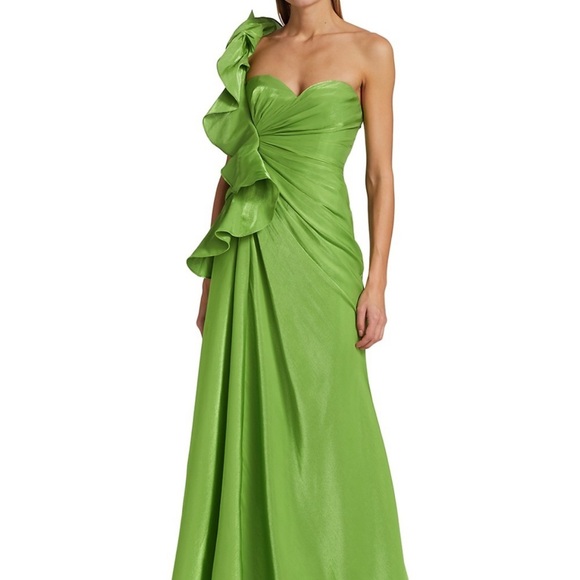 bagley mischka Dresses & Skirts - NWT Green Badgley Mischka Botanical Formal One Shoulder Ruffle Gown NEW